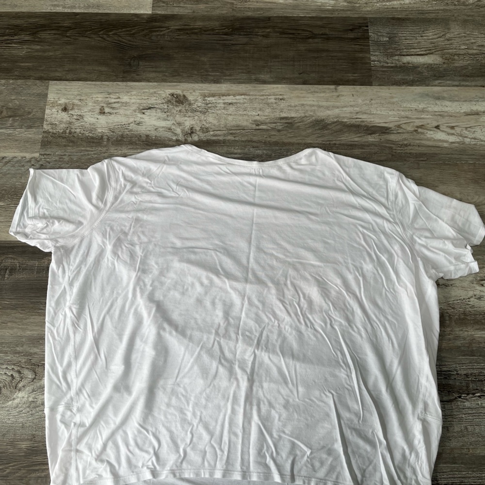 lululemon athletica White Short Sleeve Tee